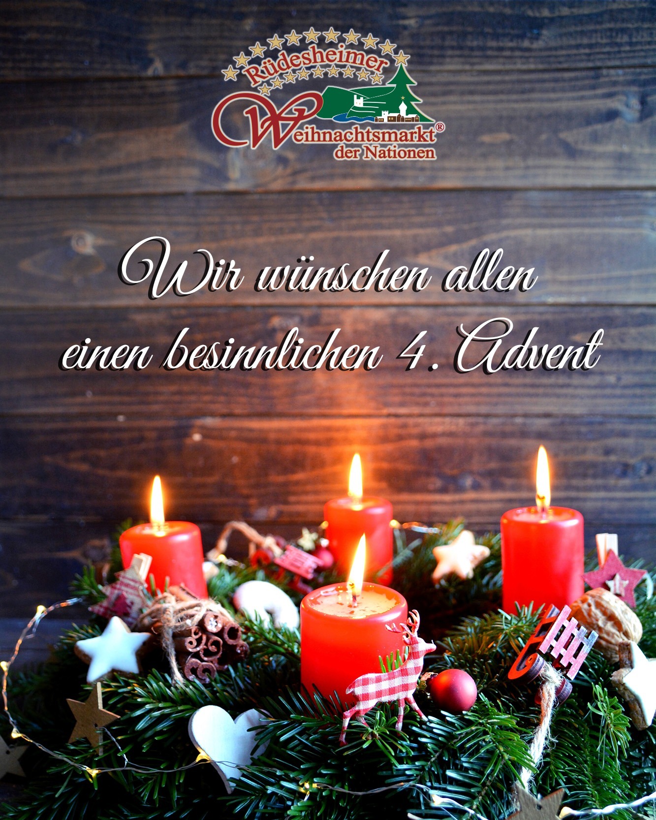 ✨🎄 Frohen 4. Advent vom Rüdesheimer Weihnachtsmarkt der Nationen 🎄✨  Heute brennt die vierte Kerze – Weihnachten steht nun ganz nah. Die Lichter leuchten heller, die Stimmung ist besonders warm und überall liegt dieses Gefühl von Vorfreude in der Luft. ❤️  Der 4. Advent ist der perfekte Moment, um noch einmal bewusst innezuhalten, dankbar zu sein und die letzten Tage der Adventszeit gemeinsam zu genießen – bei einem Spaziergang über den Markt, einem heißen Glühwein und guten Gesprächen.  🕯️ Heute hat der Weihnachtsmarkt von 11:00 bis 20:00 Uhr geöffnet –
ihr seid alle herzlich eingeladen, vorbeizukommen und diesen besonderen Adventssonntag mit uns zu verbringen. ✨🎄  📸 Teilt eure schönsten Adventsmomente mit #RüdesheimerWeihnachtsmarkt  #WeihnachtsmarktderNationen #4Advent #Adventszauber #WeihnachteninRüdesheim #Rüdesheim #ChristmasTime #weihnachtsstimmung  @S.H.exklusiv - stock.adobe.com